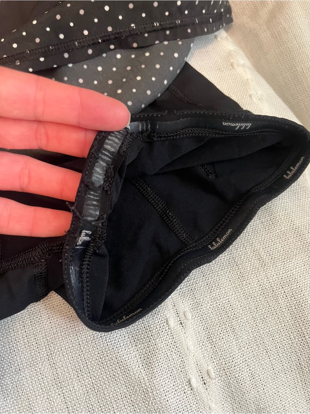 Lululemon Run: Pace Setter Skirt Chevron Dot Black Running Athletic Skort 2 - Picture 8 of 9
